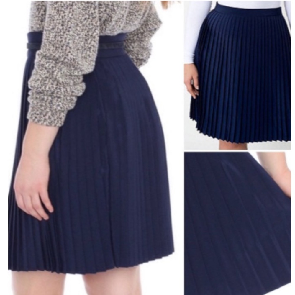 American Apparel Navy Pleated Midi Skirt